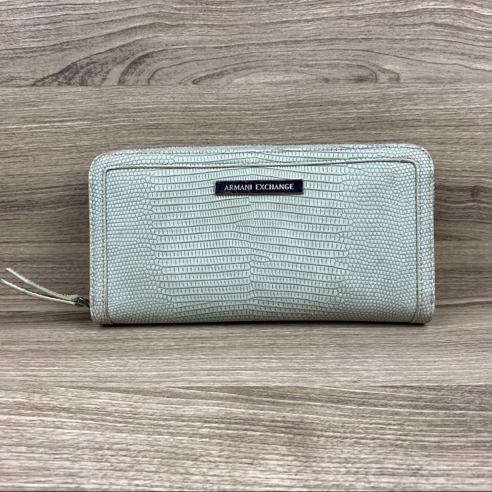 OLIVE ARMANY EXCHANGE WALLET